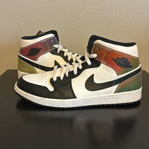 Nike Air Jordan 1 color change mid top